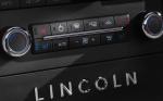 Lincoln MKS 2008 года